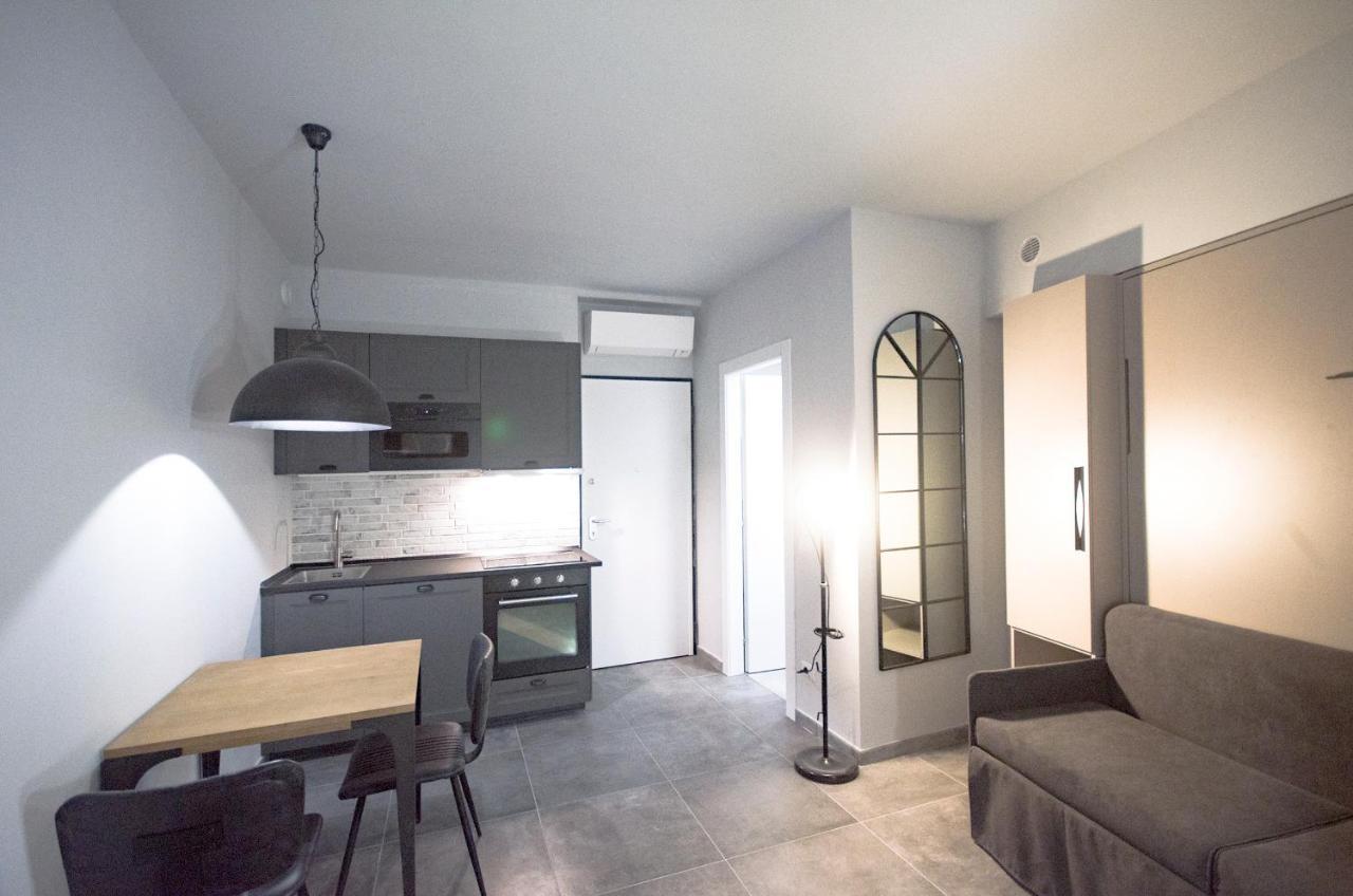 Italianflat - Angolino Dei Navigli Milano Eksteriør billede