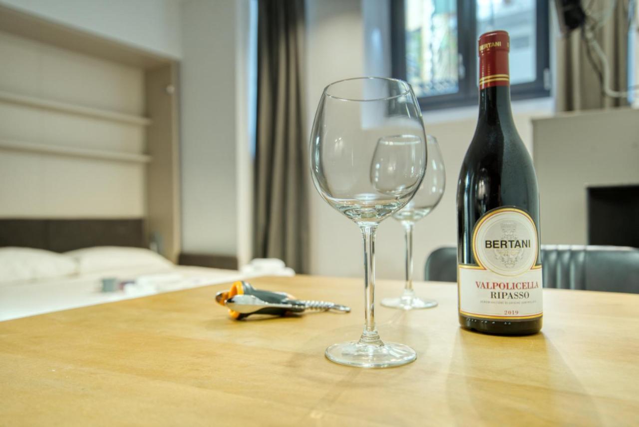 Italianflat - Angolino Dei Navigli Milano Eksteriør billede